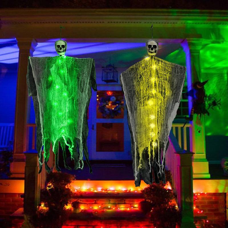 Outdoor Horror Hanging Skull Prop - I Love Goods