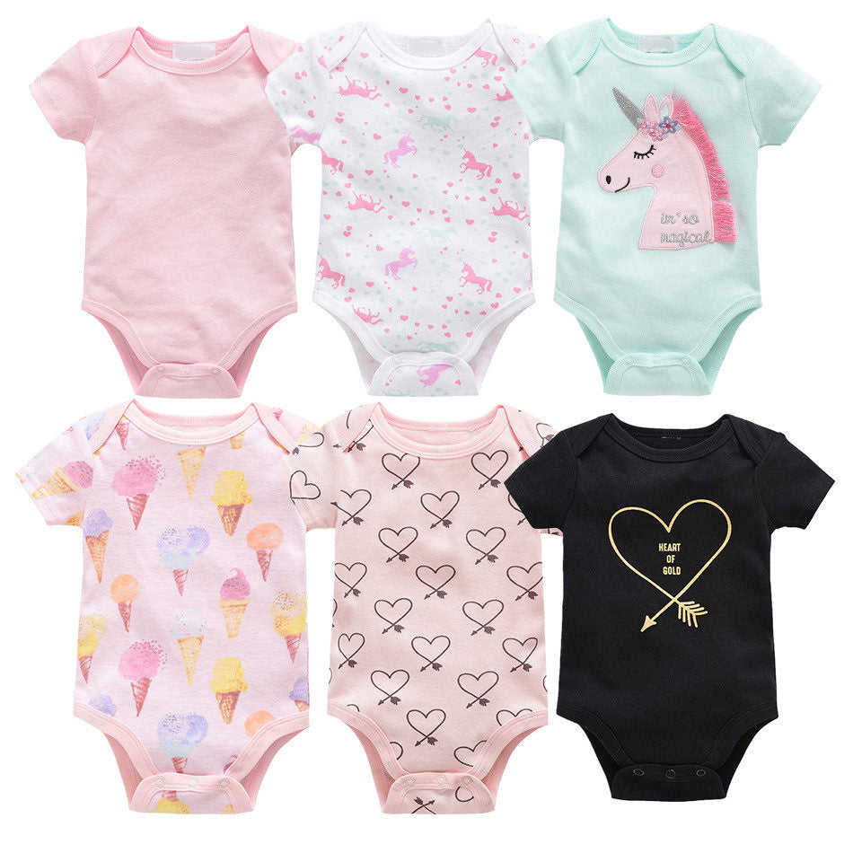 Six sets of newborn clothes - I Love Goods