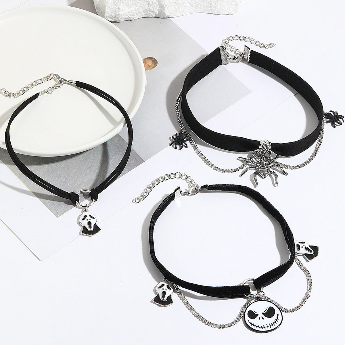 Spooky Halloween Charm Necklace - I Love Goods