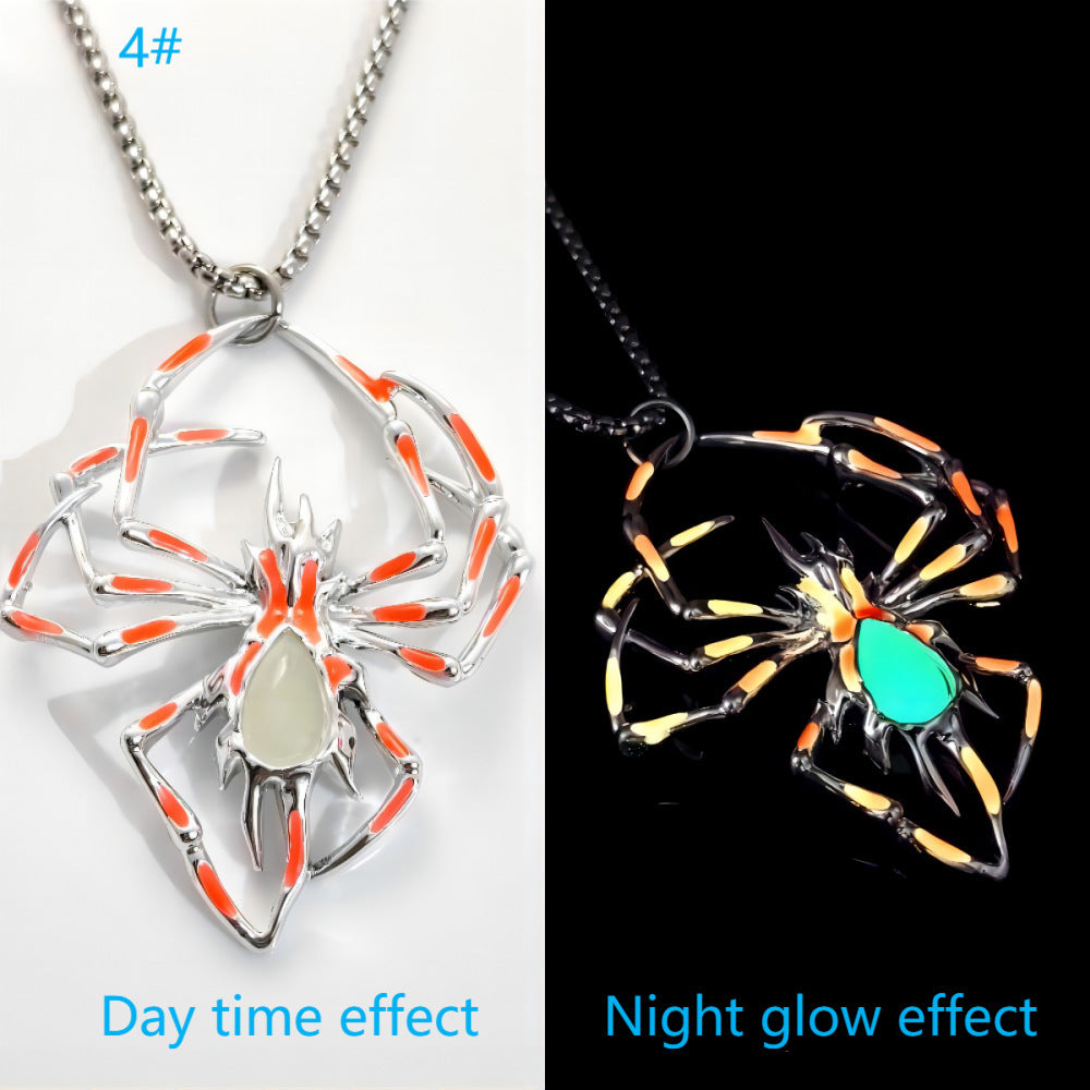 Glow-in-the-Dark Spider Necklace - I Love Goods